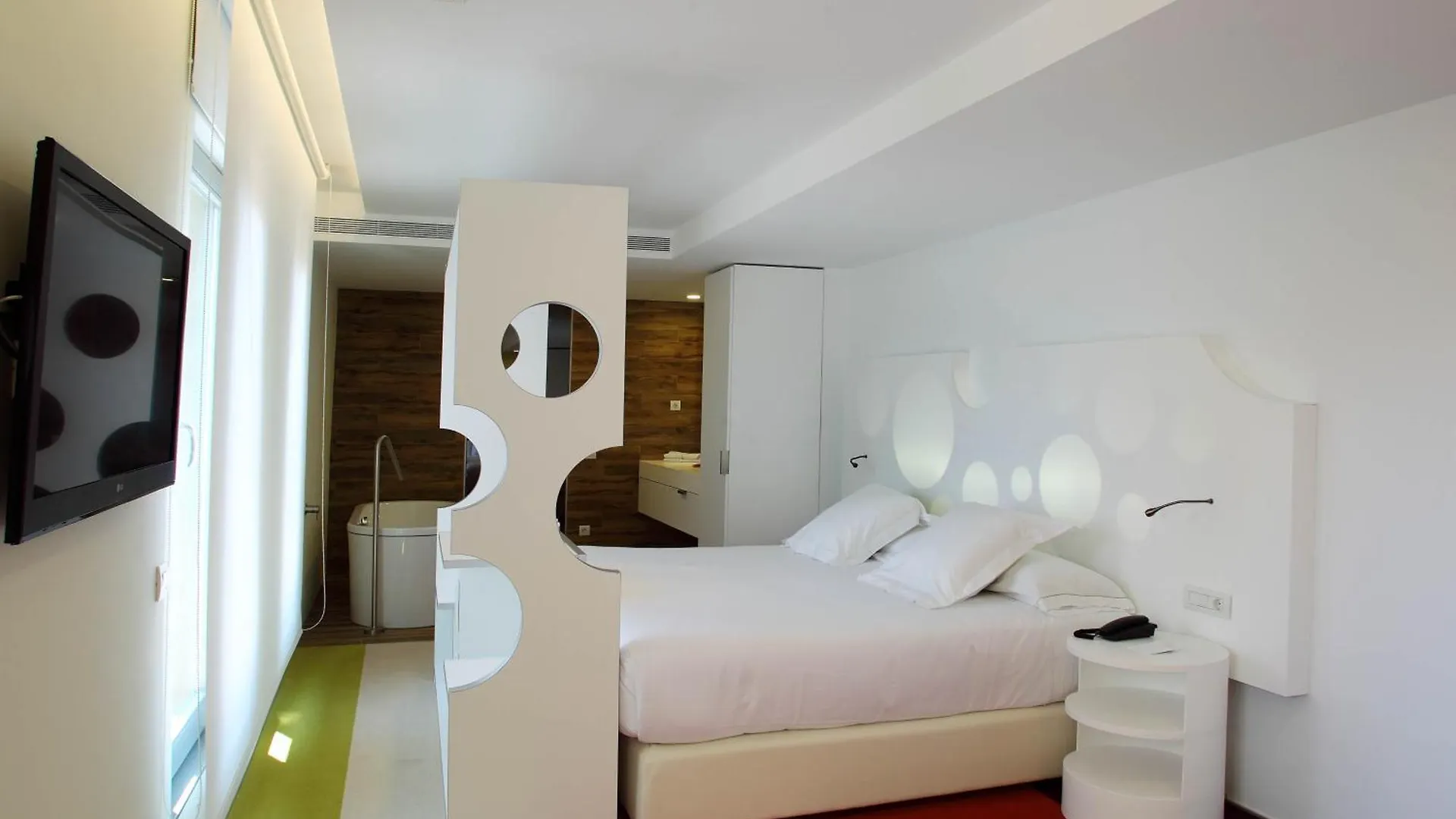 *** Hotel Room Mate Pau, Barcelona Spanien